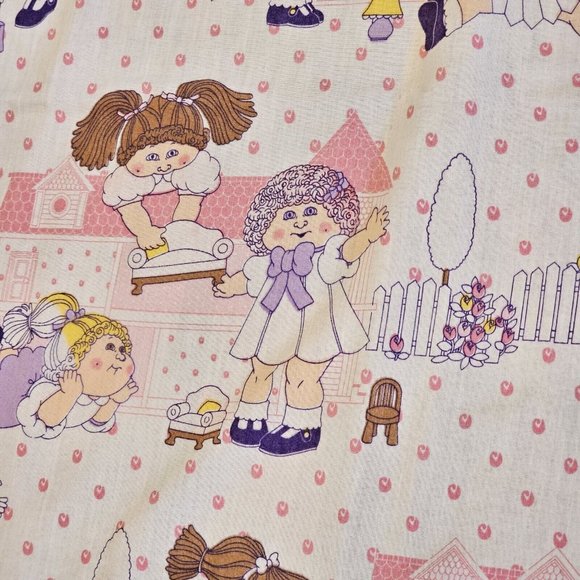 Vintage Cabbage Patch Kids Twin Bed Sheet 66 X 94 Fabric Upcycle White Pink - Picture 7 of 9